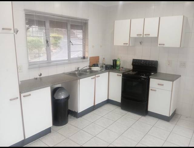 1 BEDROOM APARTMENT FOR SALE IN CARRINGTON HEIGHTS